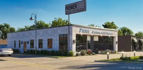 St. Clair Shores Commercial Building