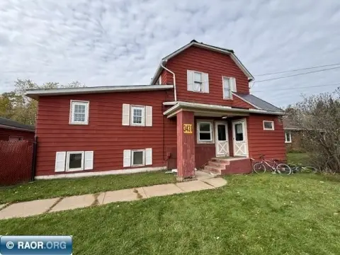 Duplex with Garage