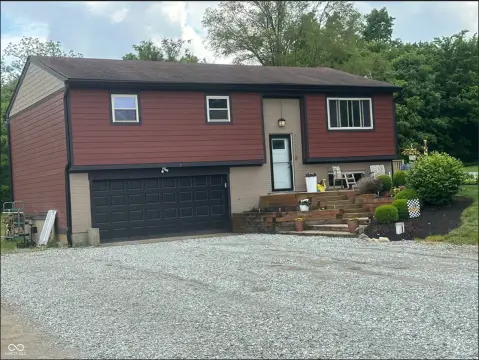 Mixed-Use Property in Noblesville, IN