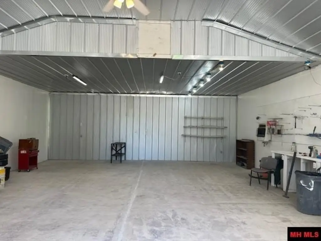 Picture 3