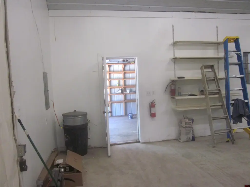Picture 19