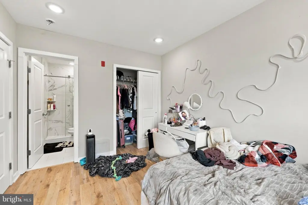 Picture 95