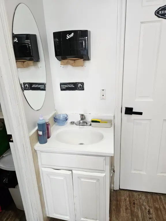 Picture 10