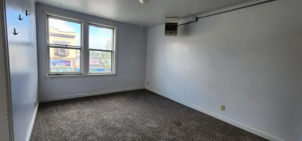 Picture 18
