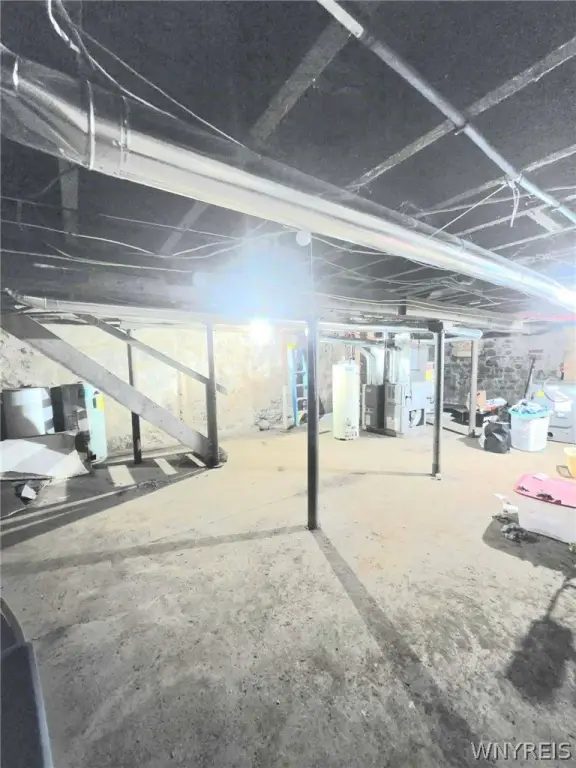 Picture 16