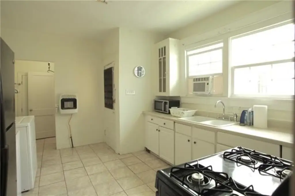 Picture 6