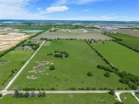 27.16 Acres in Mansfield, TX