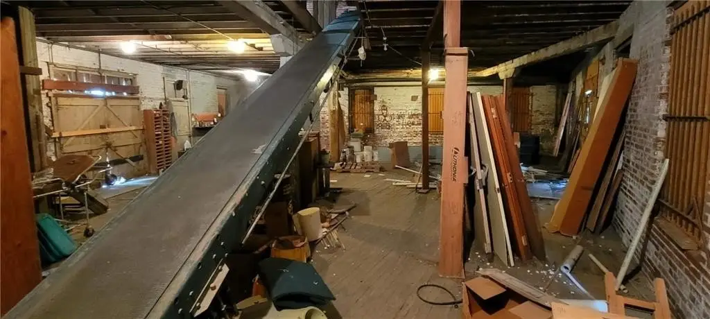 Picture 30