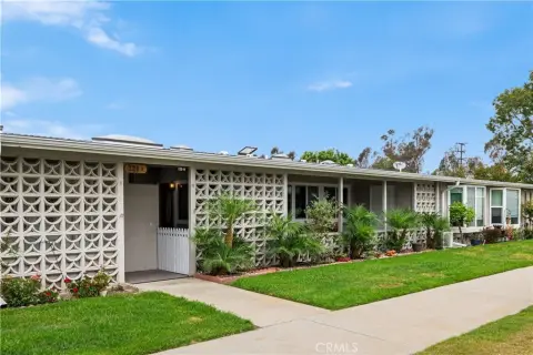 Contemporary Residential Income Property