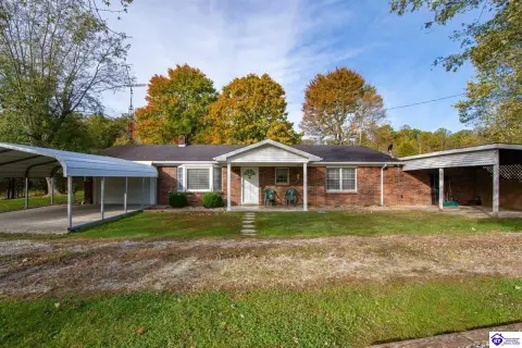 Residential Farm Near Rough River