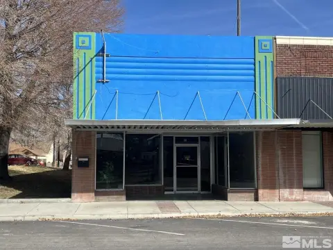 Historic Commercial Building, Lovelock