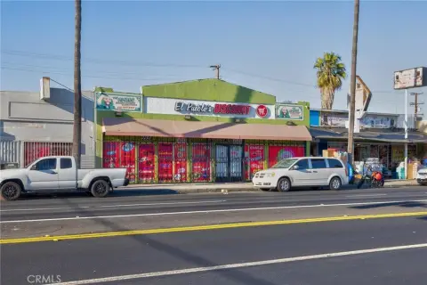 Retail Space on Whittier Boulevard