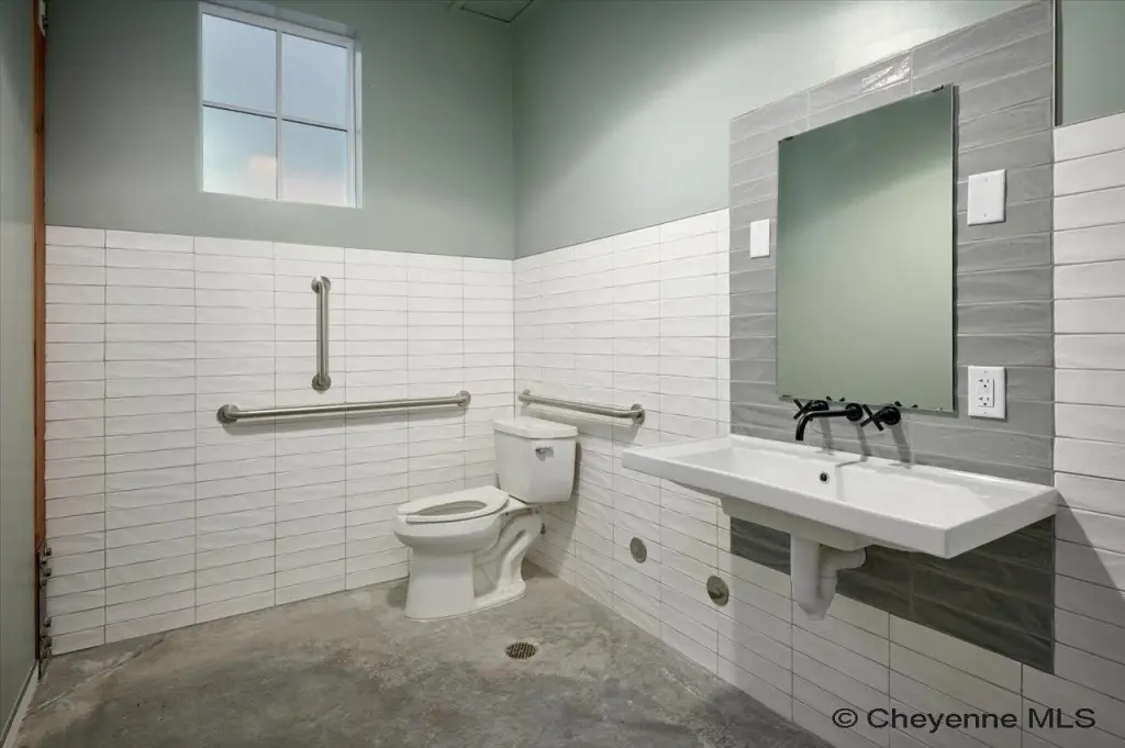 Picture 8