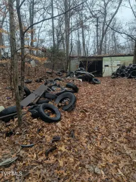 Land with Garage in Church