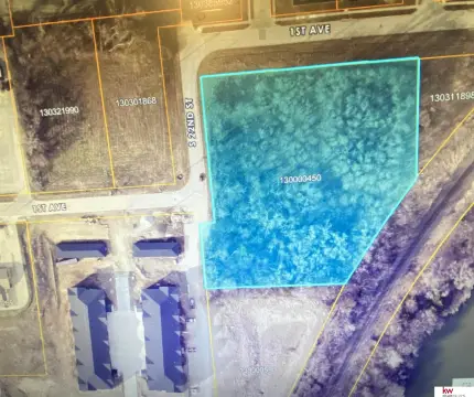 Commercial Lot Near Highway 75