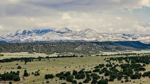 35 Acres of Mountain Views