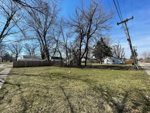 Corner Lot in Rantoul, IL