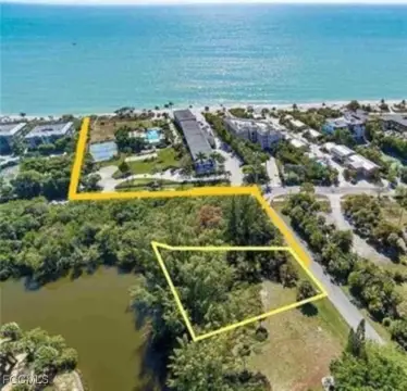 Sanibel Buildable Lot Opportunity