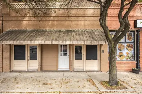 Historic Commercial Building in Palmer
