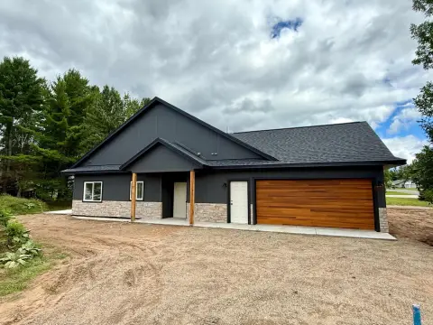 New Condominium Home in Eagle