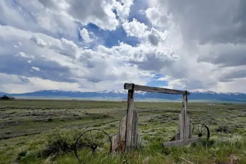 Westcliffe Land with Mountain Views