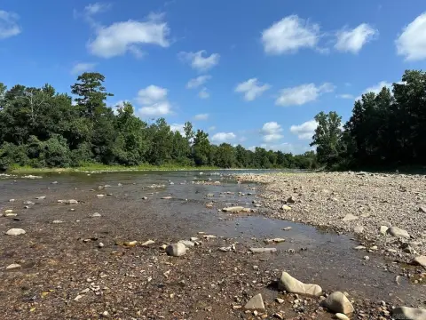 Newhope Acreage Near Little Missouri
