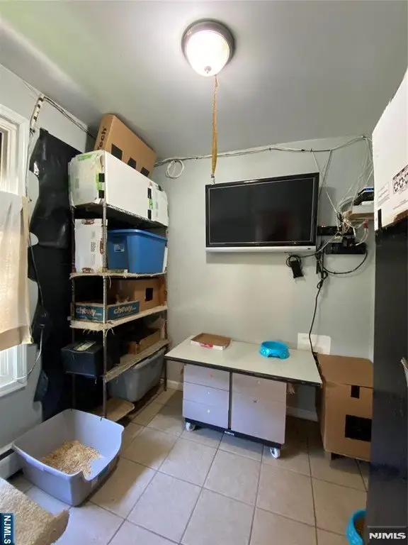 Picture 3
