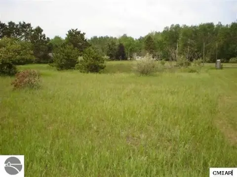 Buildable Lot Near Lake Isabella