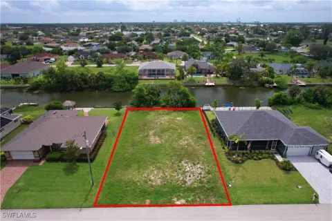 Cape Coral Freshwater Canal Lot