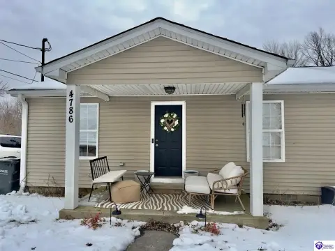 Elizabethtown Duplex on Large Lot