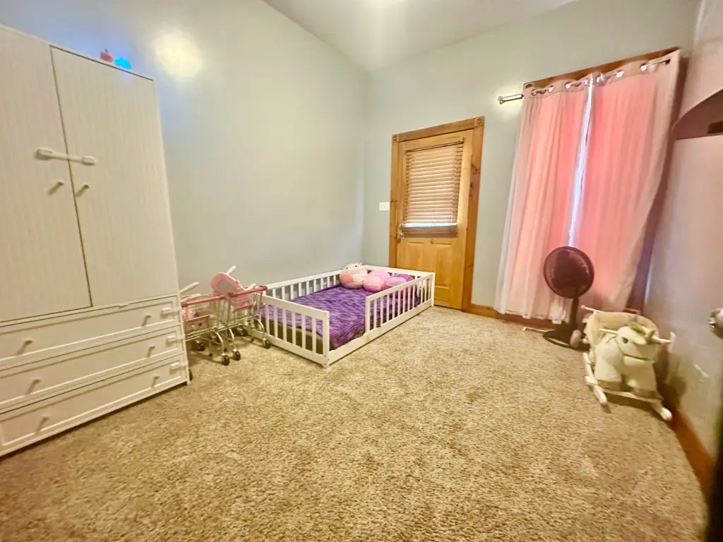 Picture 19