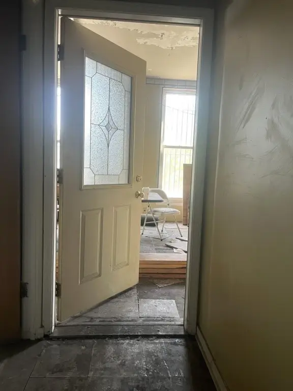 Picture 11
