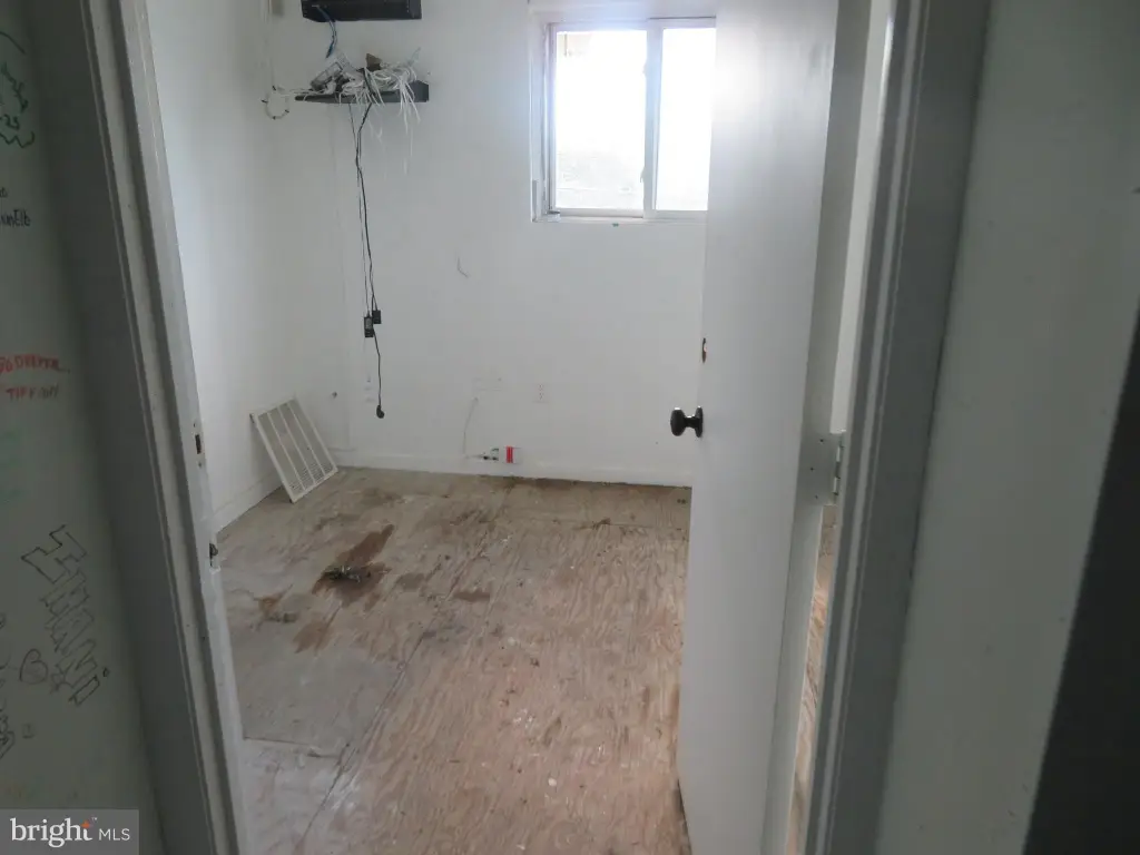 Picture 42
