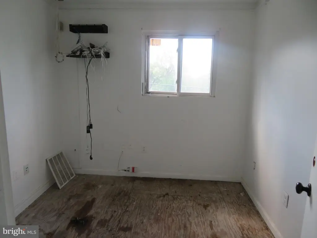 Picture 43