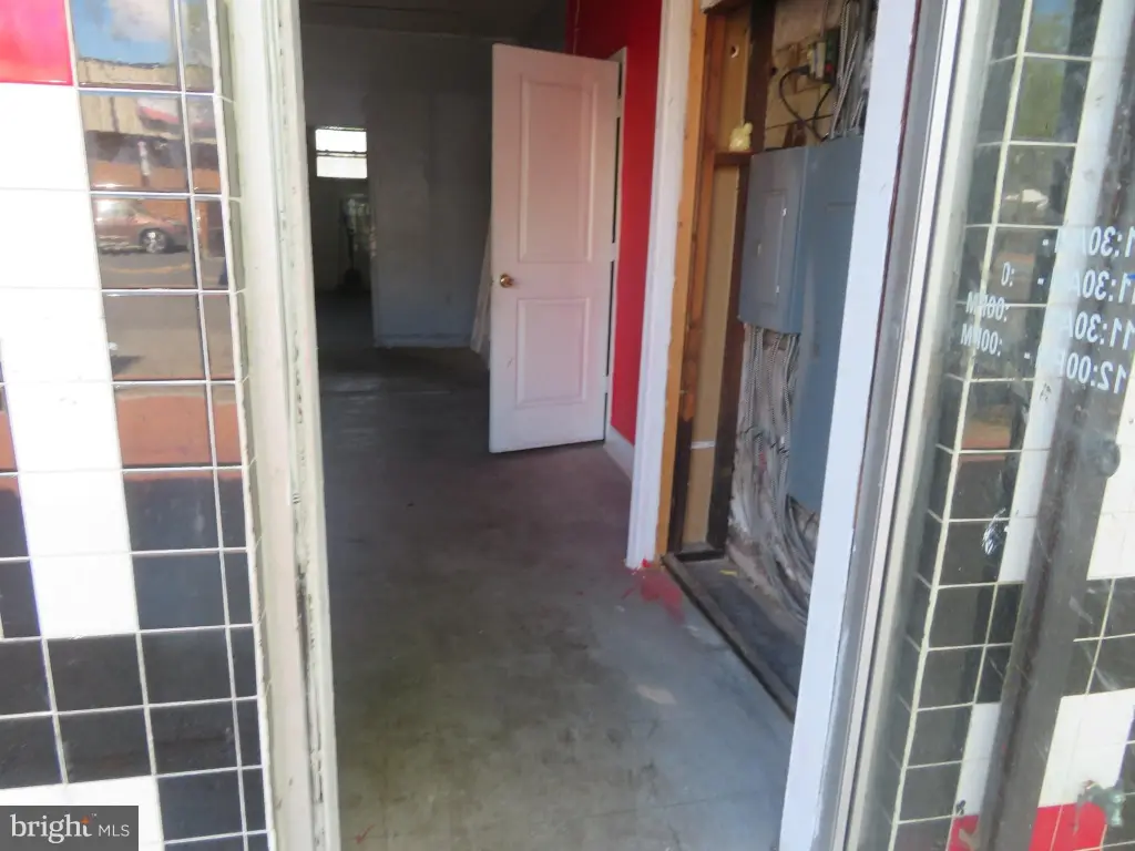 Picture 3