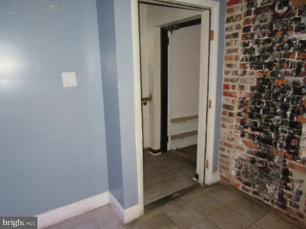 Picture 38