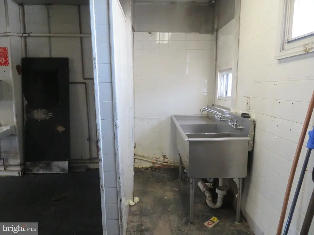 Picture 9