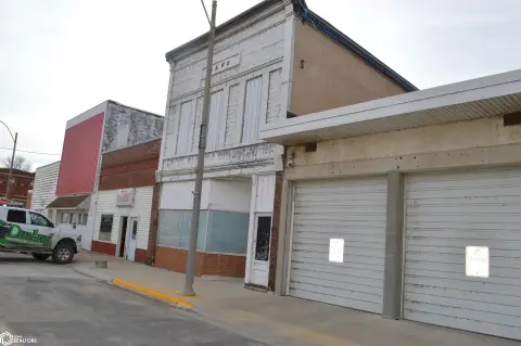 Greene, Iowa Rehab Opportunity