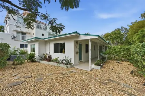 Victoria Park Duplex For Sale