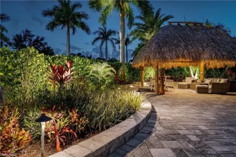 Naples Motorcoach Resort Oversized Corner Lot