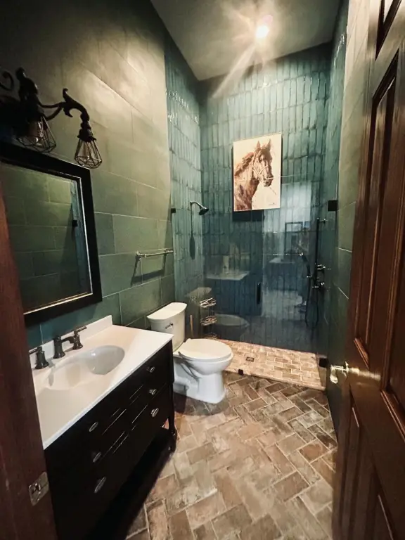Picture 9