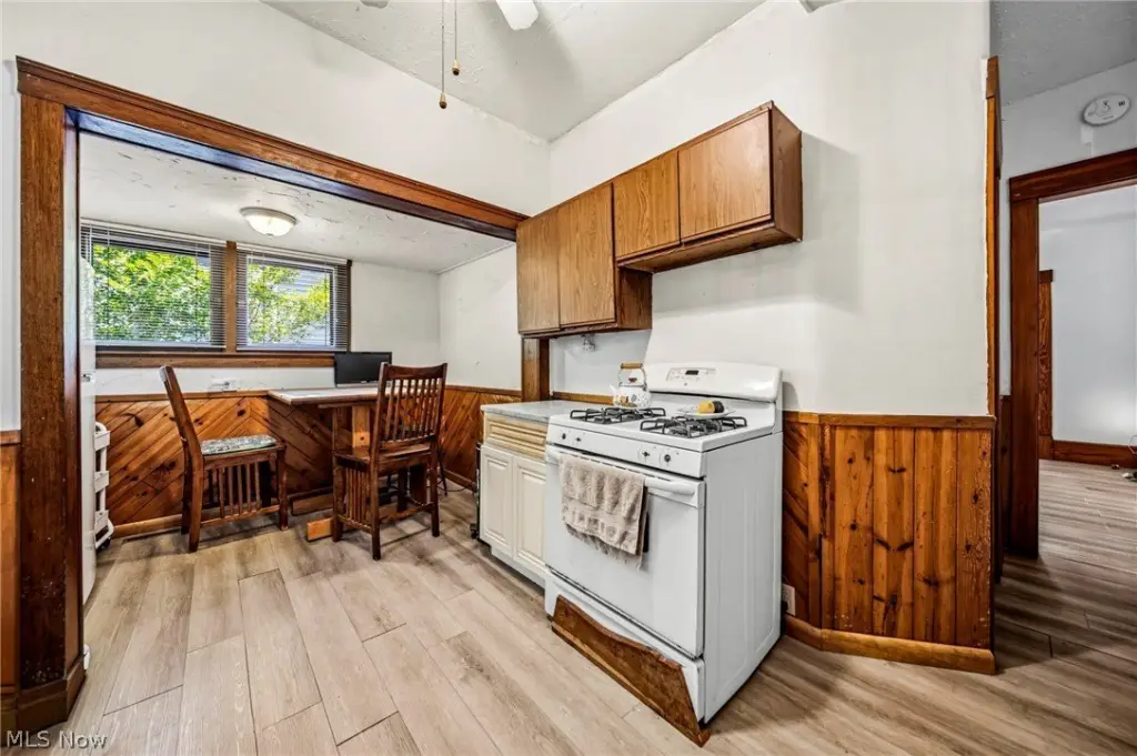 Picture 10