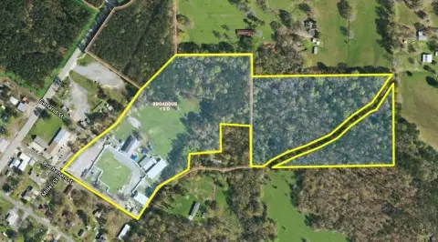 38+ Acres Former School Property