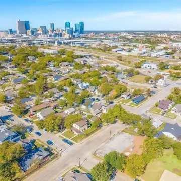 Versatile Commercial Property, Fort Worth