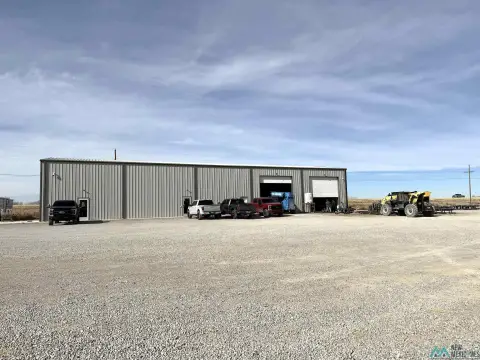 Industrial Building on Fenced Acreage