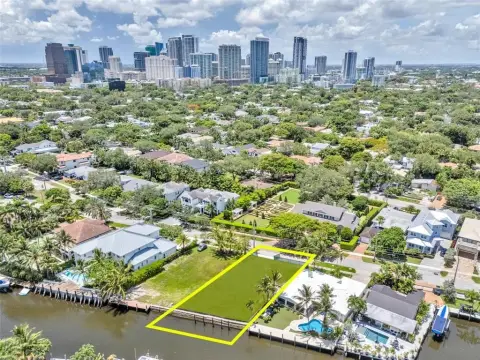 Waterfront Homesite on Tarpon River