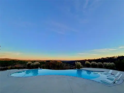 Talking Rock Land with Mountain Views