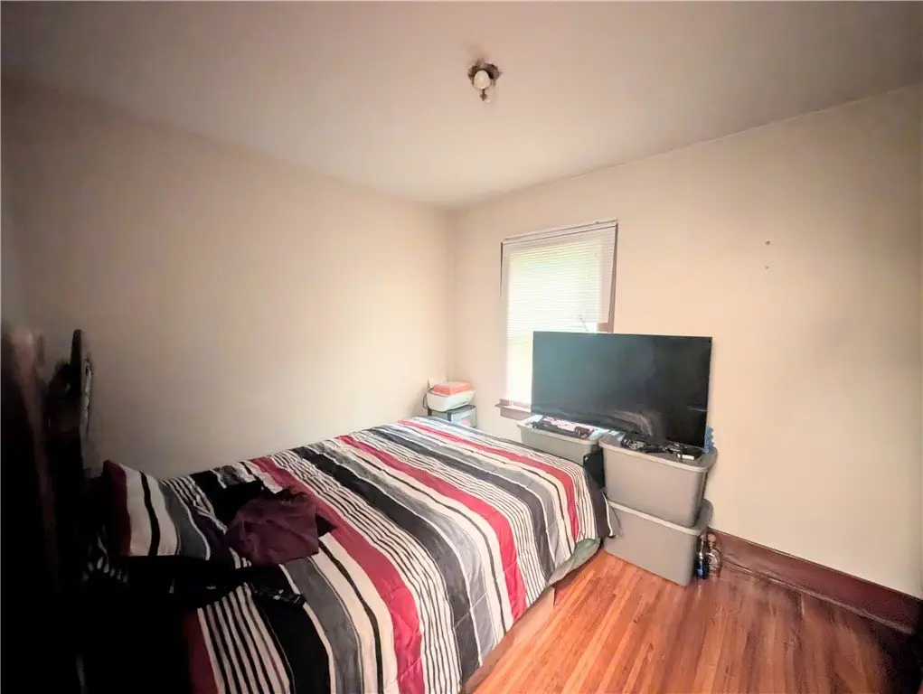 Picture 24