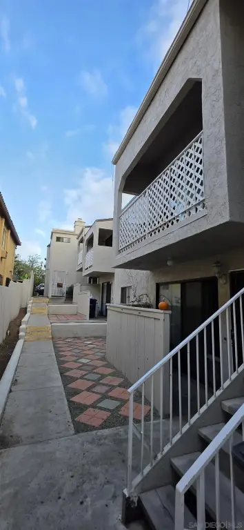 Picture 3