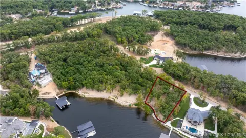 Waterfront Acreage in Sunrise Beach